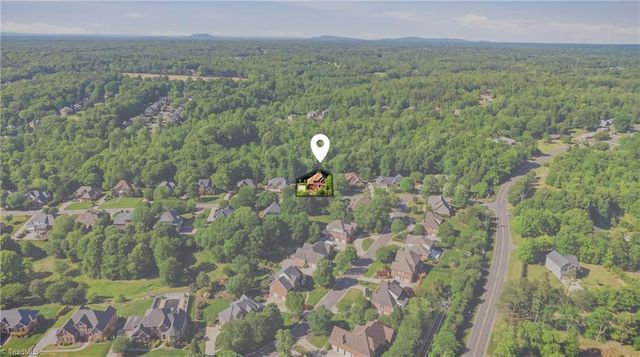 3569 Burnley Drive, Clemmons, NC 27012