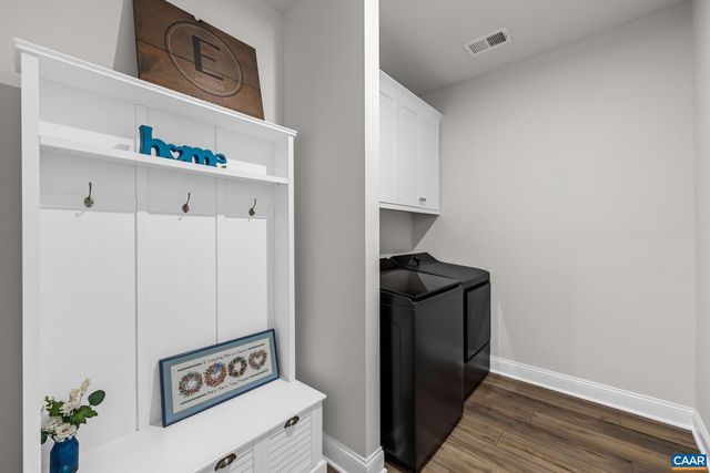 1313 LACONIA LN, Charlottesville, VA 22911