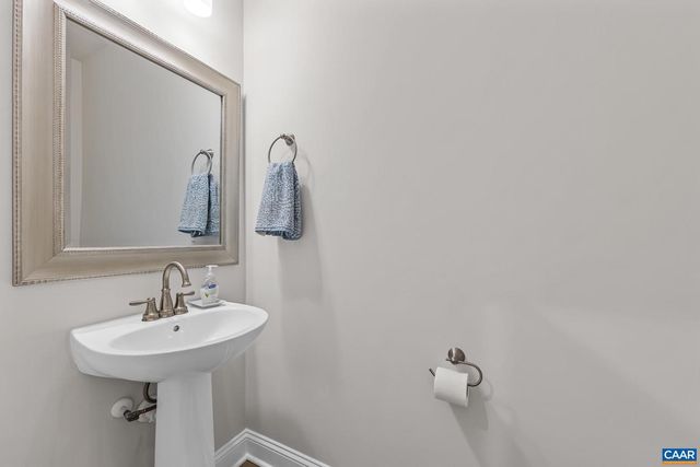 1313 LACONIA LN, Charlottesville, VA 22911