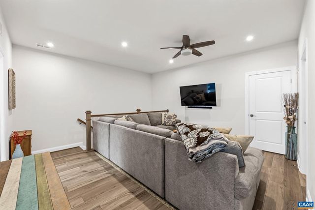 1313 LACONIA LN, Charlottesville, VA 22911