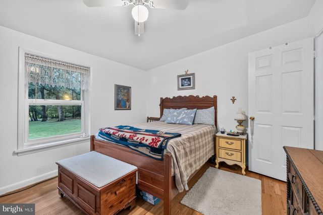 9383 ROGUES RD, Midland, VA 22728