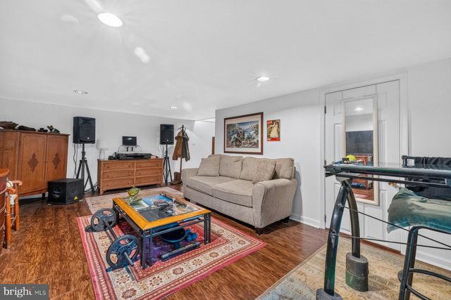 9383 ROGUES RD, Midland, VA 22728