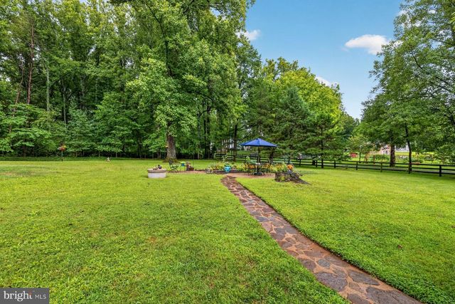 9383 ROGUES RD, Midland, VA 22728