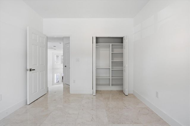 11180 NW 73rd Street, Doral, FL 33178