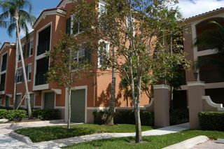 11790 St Andrews Place 201, Wellington, FL 33414