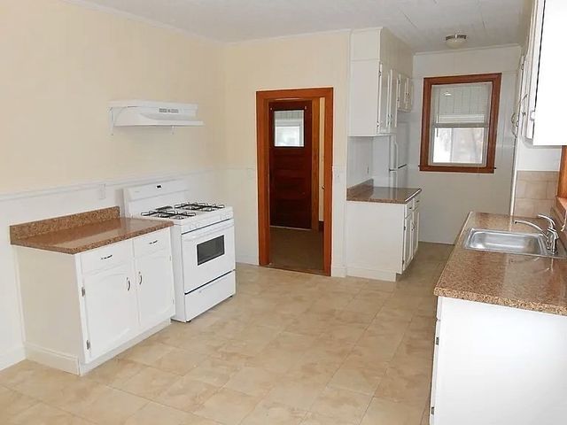 42 Bradford Street 3, Quincy, MA 02169