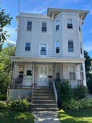 42 Bradford Street 3, Quincy, MA 02169