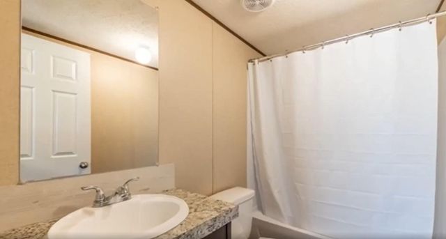 146 Guajolote ST, Cedar Creek, TX 78612