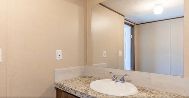 146 Guajolote ST, Cedar Creek, TX 78612