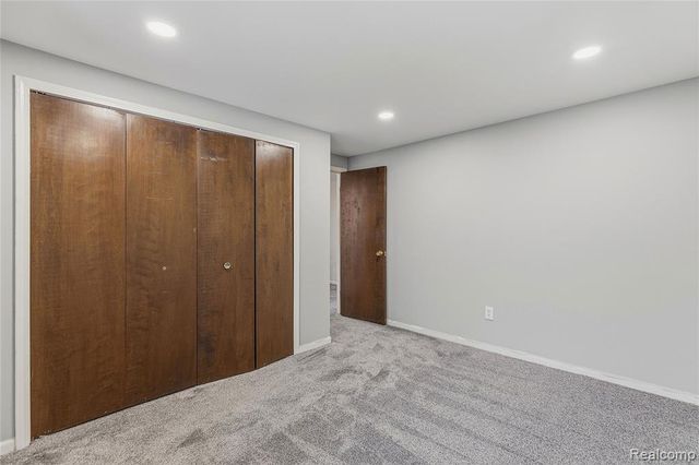 5119 Greenbriar Drive, West Bloomfield, MI 48323