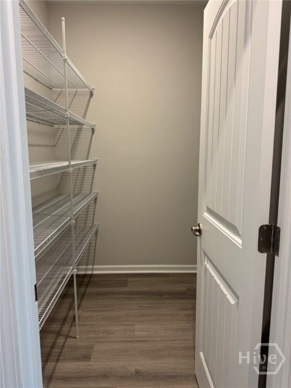 Image 11 of property listing at 105 Fenway Street, Savannah, GA 31407