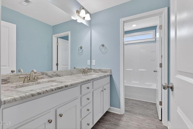 414 Fallingbrook Drive, Kenly, NC 27542