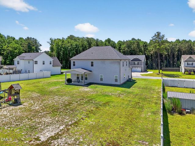 414 Fallingbrook Drive, Kenly, NC 27542