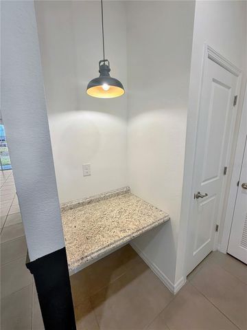 5043 STOKES WAY, Wildwood, FL 34785