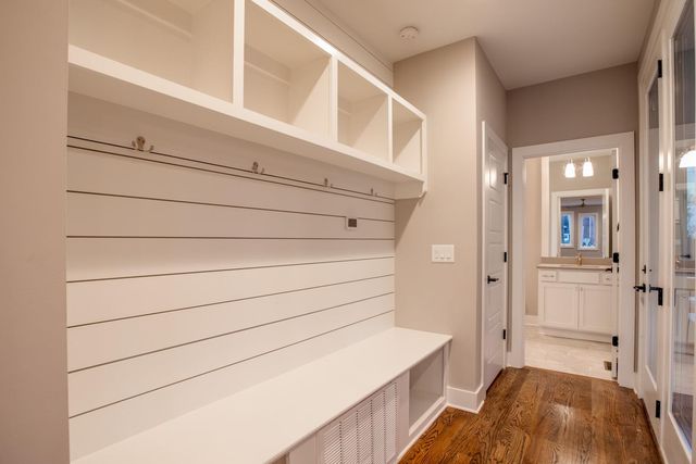 1114A 2nd Ave, S, Nashville, TN 37210