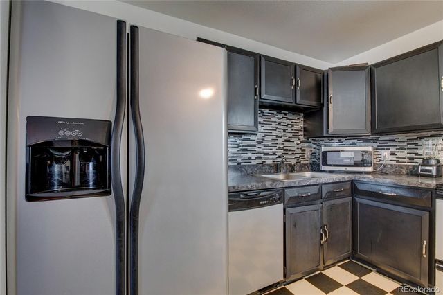 5553 Crystal Way, Denver, CO 80239