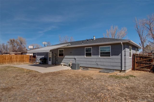 5553 Crystal Way, Denver, CO 80239