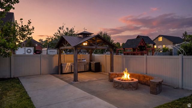 1301 N 2350 W, Lehi, UT 84043