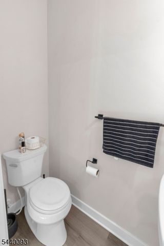 3 Saw Mill Cir, Hackettstown Town, NJ 07840