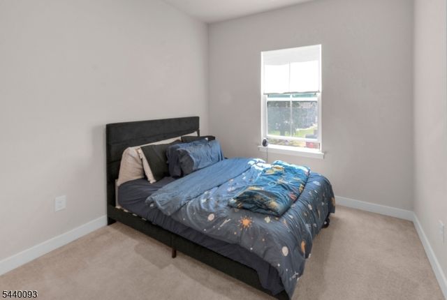 3 Saw Mill Cir, Hackettstown Town, NJ 07840