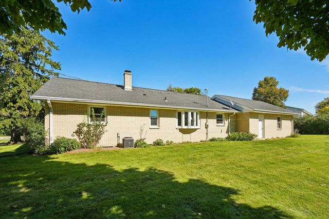 10321 W Church STREET, Franklin, WI 53132