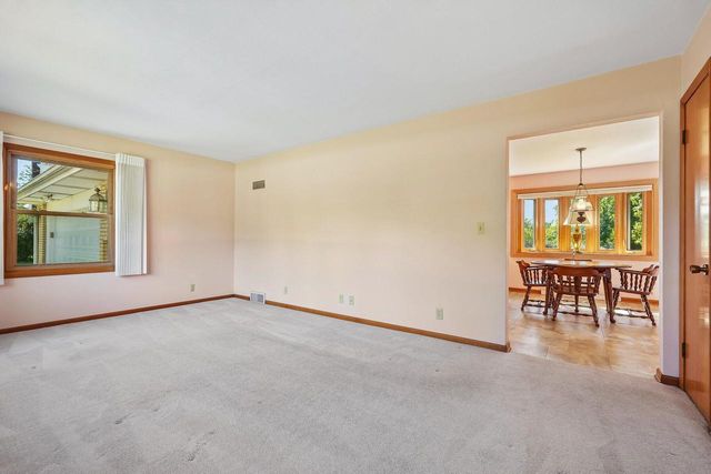 10321 W Church STREET, Franklin, WI 53132