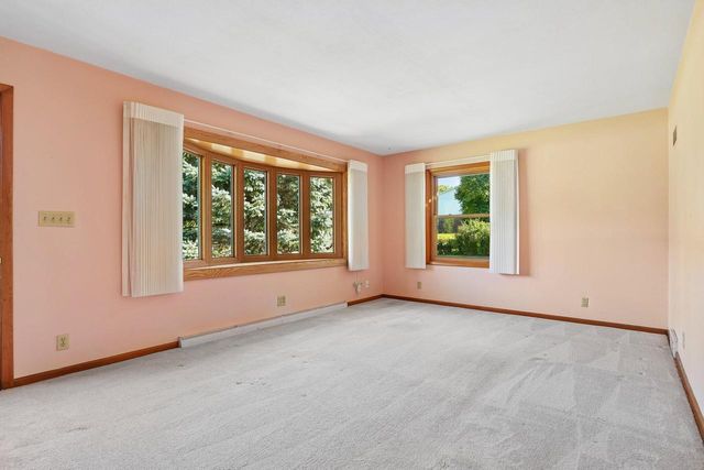 10321 W Church STREET, Franklin, WI 53132