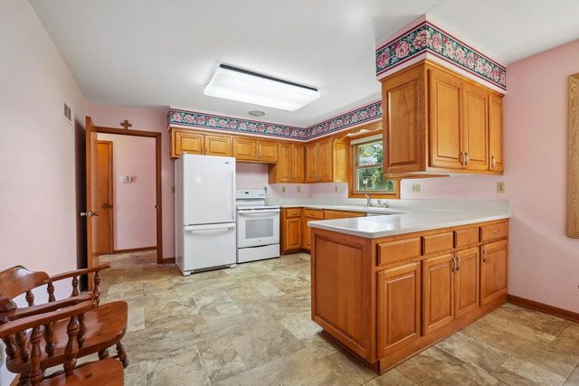 10321 W Church STREET, Franklin, WI 53132