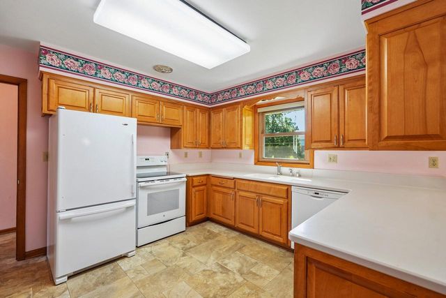 10321 W Church STREET, Franklin, WI 53132