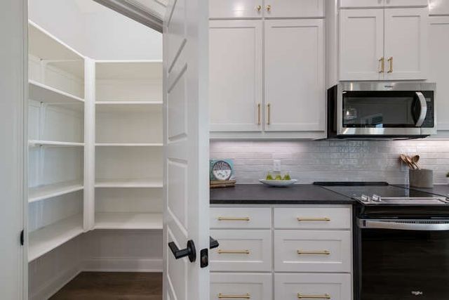 5409 Black Horse Court, Waco, TX 76708