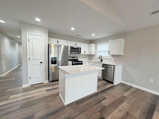 7020 Caravan Drive, Richmond, KY 40475