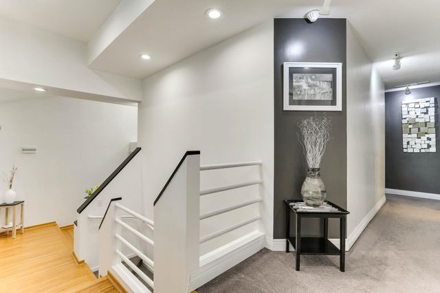 2925 Minnehaha Curve, Minnetonka, MN 55391