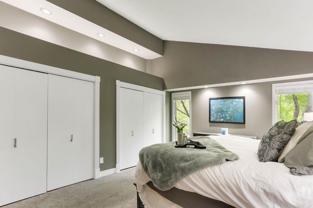 2925 Minnehaha Curve, Minnetonka, MN 55391
