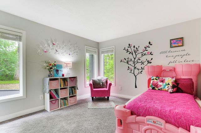 2925 Minnehaha Curve, Minnetonka, MN 55391
