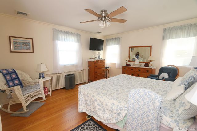 1054 Tulip Avenue, Franklin Square, NY 11010