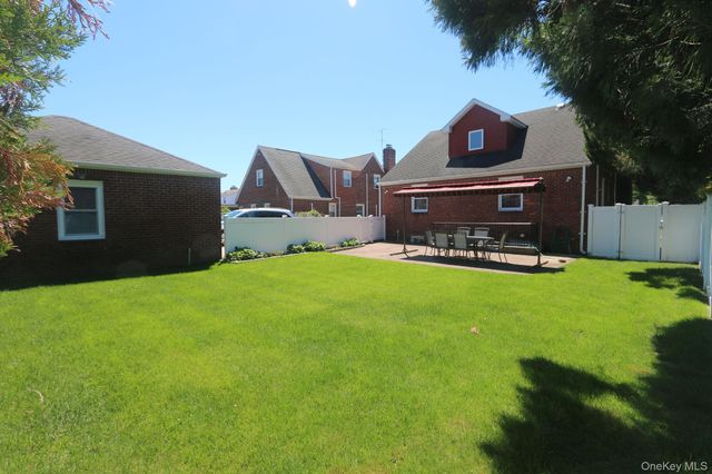 1054 Tulip Avenue, Franklin Square, NY 11010