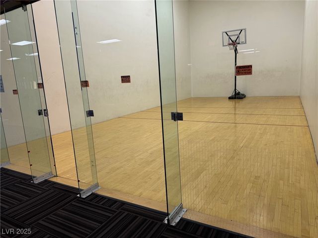 5118 South Jones Boulevard 103, Las Vegas, NV 89118