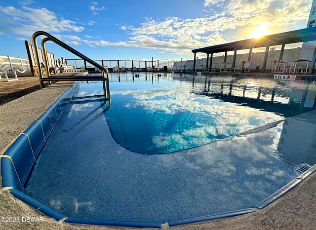 1571 S Atlantic Ave Apt 111, New Smyrna Beach, FL 32169