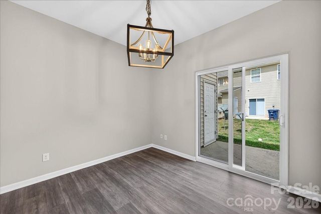 8619 Wandering Creek Way, Charlotte, NC 28227