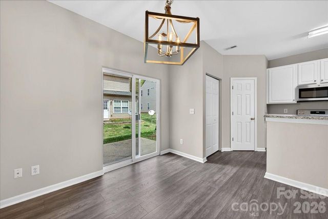 8619 Wandering Creek Way, Charlotte, NC 28227