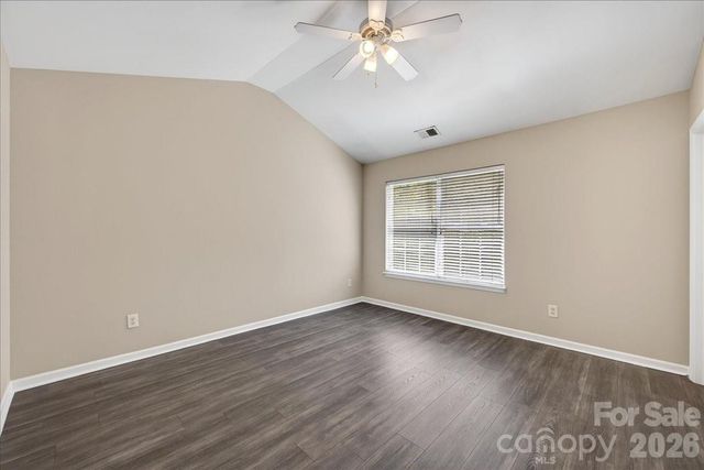 8619 Wandering Creek Way, Charlotte, NC 28227