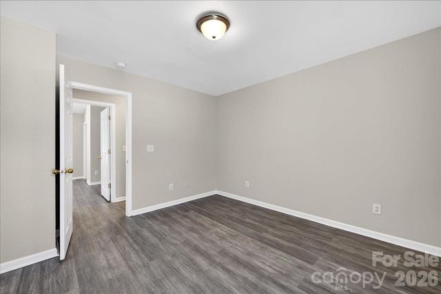 8619 Wandering Creek Way, Charlotte, NC 28227