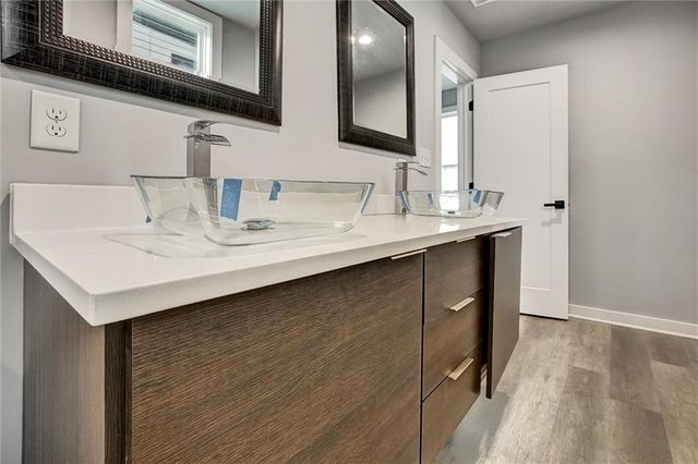 569 Middle SW Street, Atlanta, GA 30310