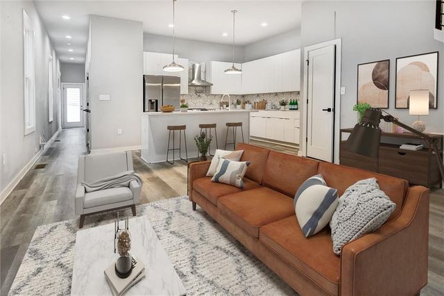 569 Middle SW Street, Atlanta, GA 30310