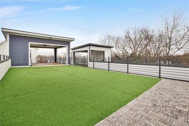 569 Middle SW Street, Atlanta, GA 30310