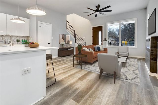 569 Middle SW Street, Atlanta, GA 30310