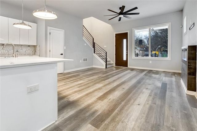 569 Middle SW Street, Atlanta, GA 30310