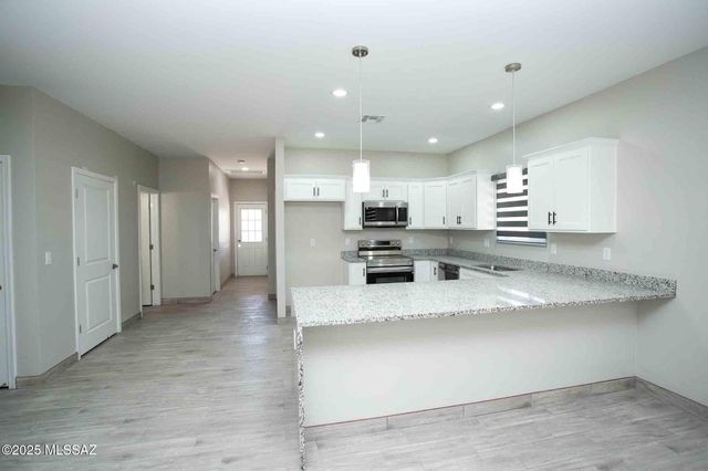 106 Headge Court, Rio Rico, AZ 85648