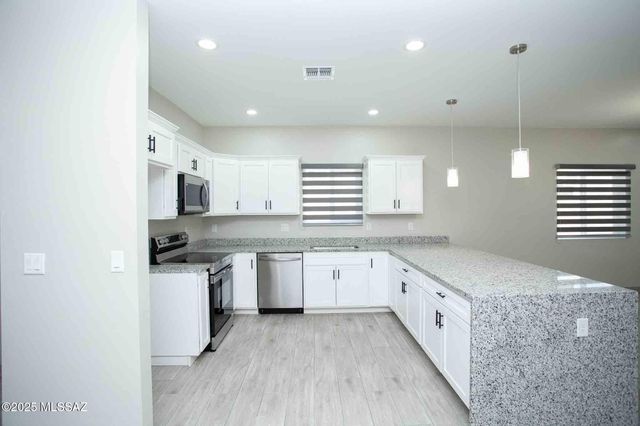 106 Headge Court, Rio Rico, AZ 85648