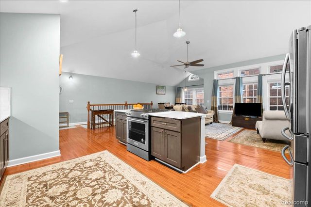 411 E Ferry Street, Detroit, MI 48202